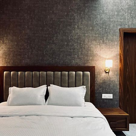 Ashirvad Homestay Varanasi Ngoại thất bức ảnh