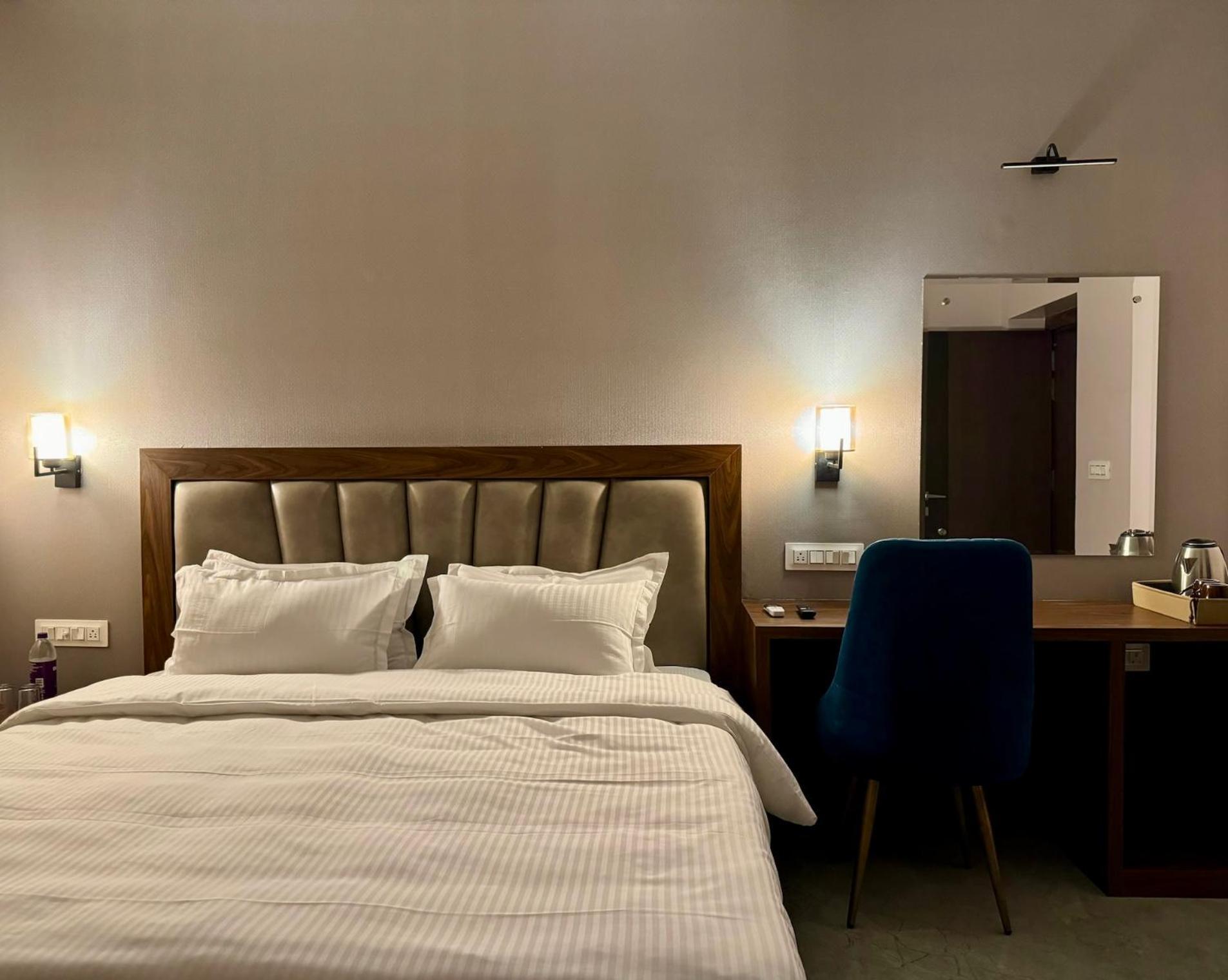 Ashirvad Homestay Varanasi Ngoại thất bức ảnh