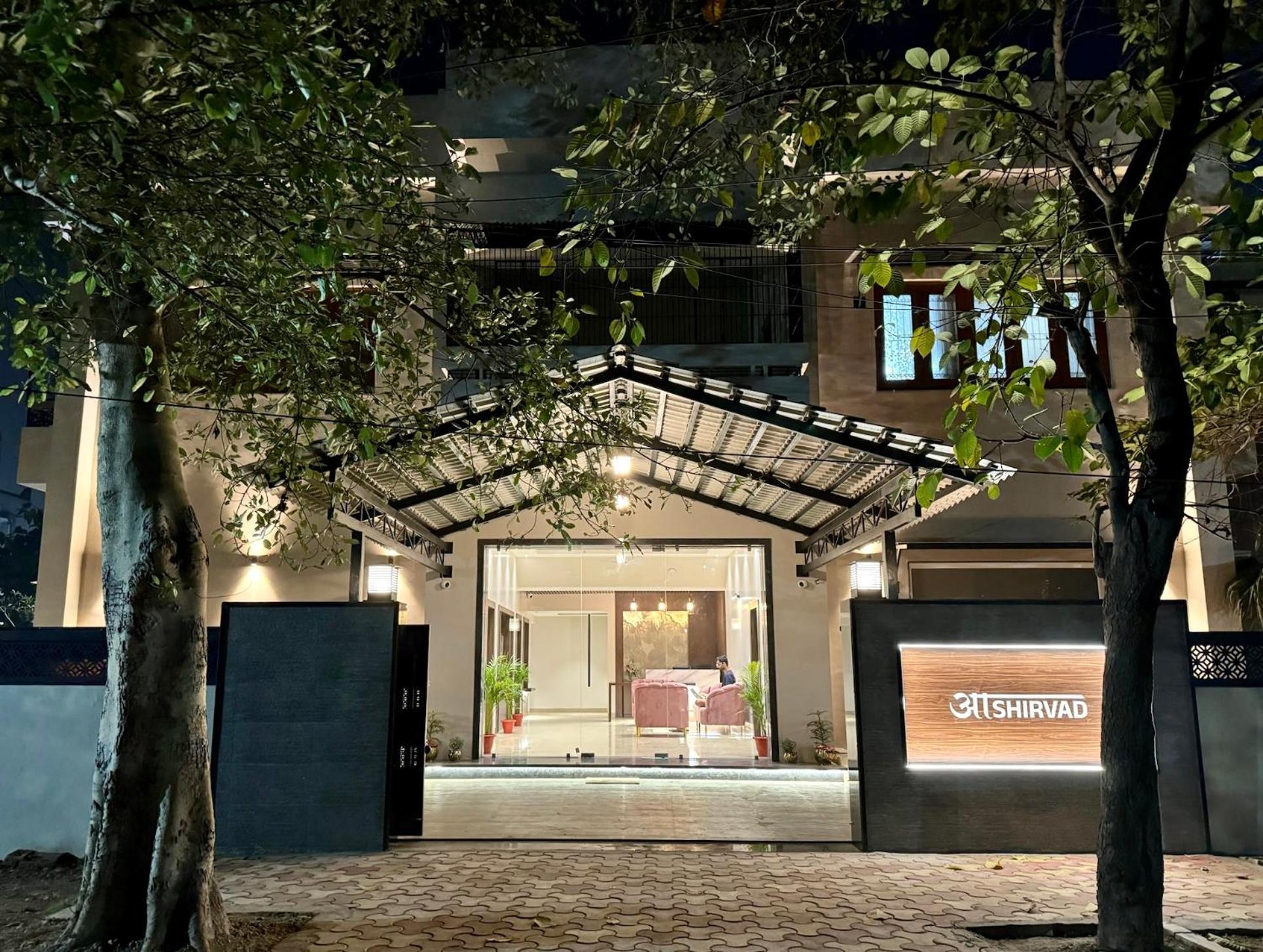 Ashirvad Homestay Varanasi Ngoại thất bức ảnh